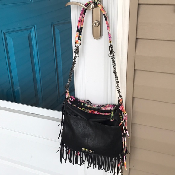 Sold 🎉Host pick🎉Madden Girl Purse Crossbody Fringe - Picture 5 of 8